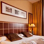 Eurostars Hotel 4*