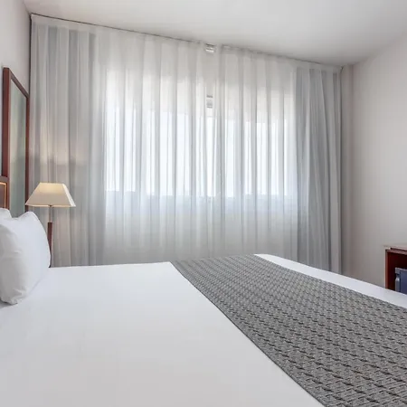 Eurostars Отель 4*