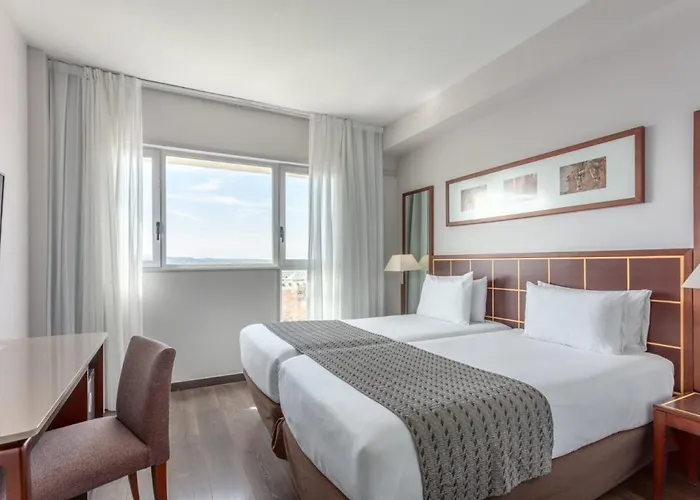 ホテル ユーロスターズ 4*